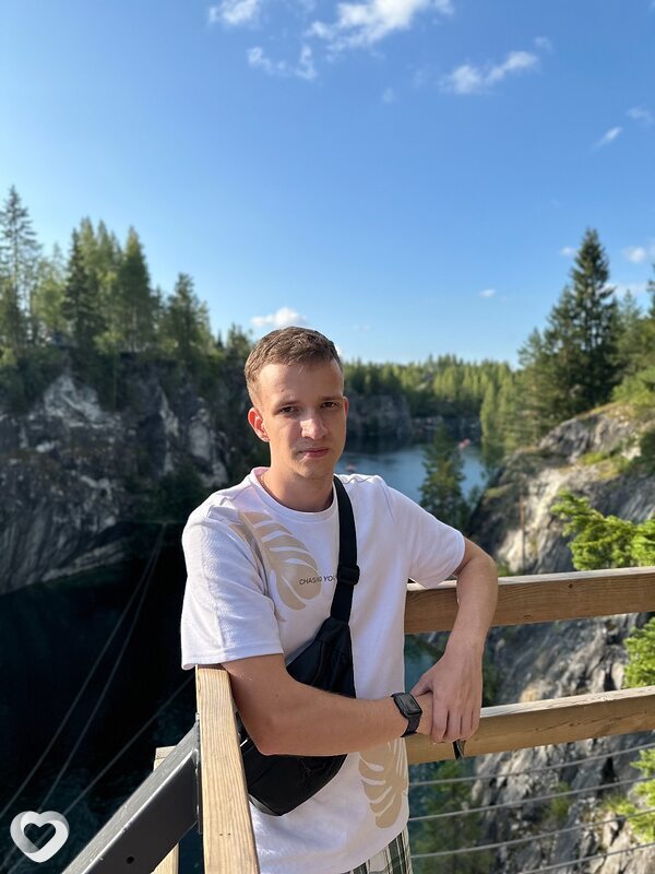 Максим, 22, Минске — анкета №3628634