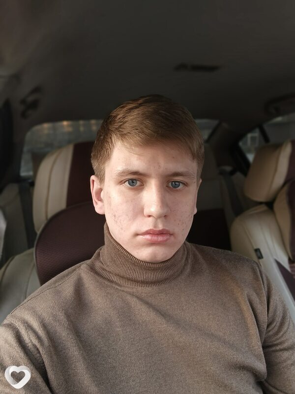 Максим, 20, Улан-Удэ — анкета №3628972