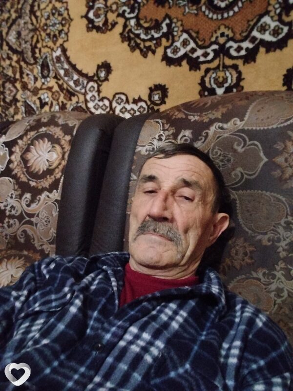 Василий Влад, Комсомолец