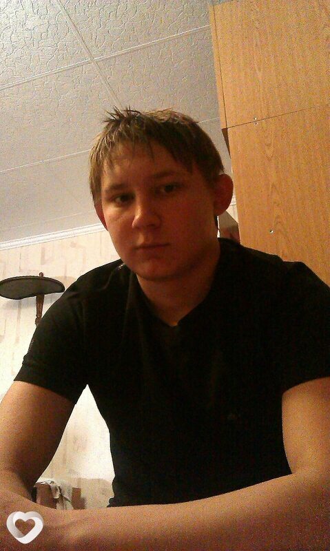 Олег, 30, Ханты-Мансийске — анкета №3630493