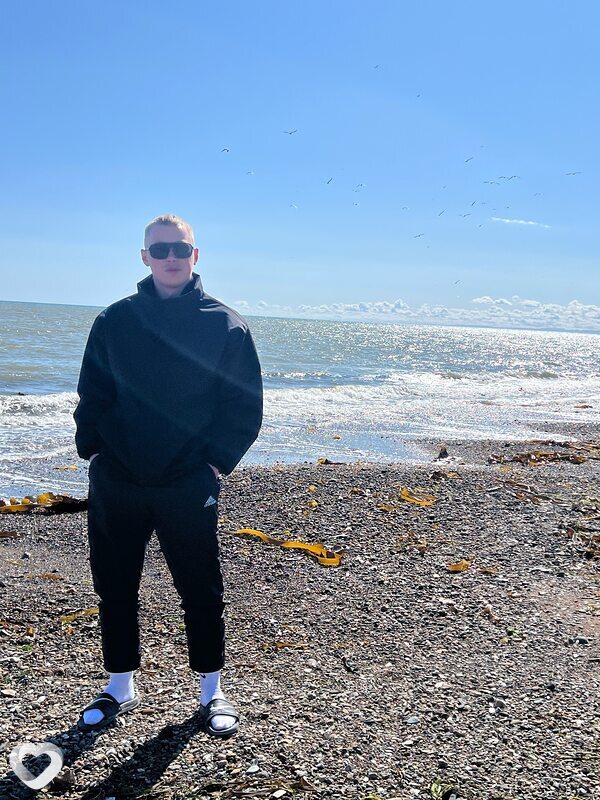 Евгений, 19, Новосибирске — анкета №3630426