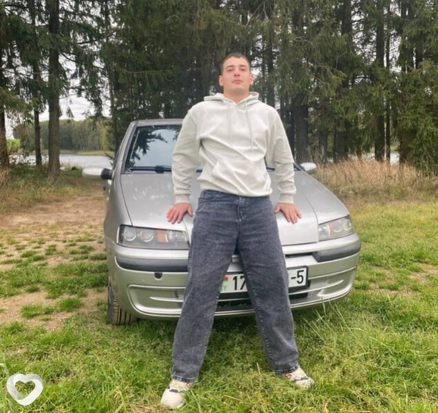 Родион, 20, Горках — анкета №3630944