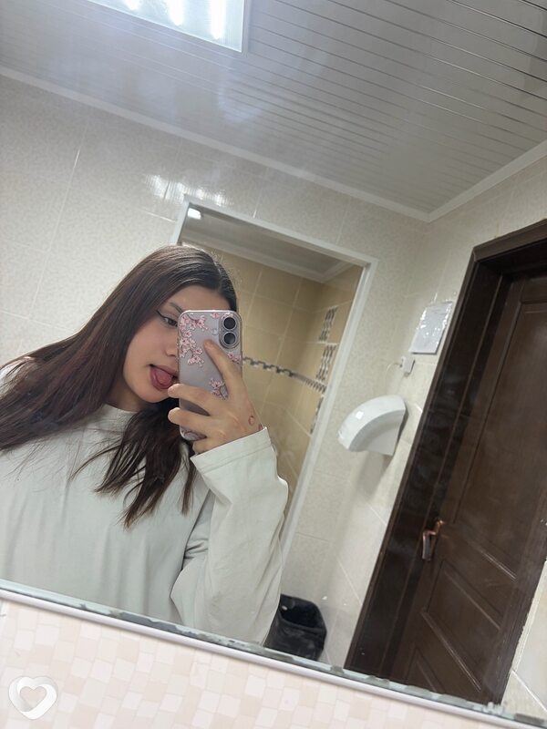 Арина, 23, Когалыме — анкета №3631116