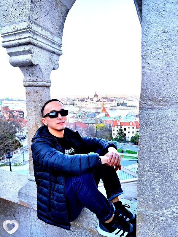 Бахтиар, 27, Новомосковске — анкета №3631307