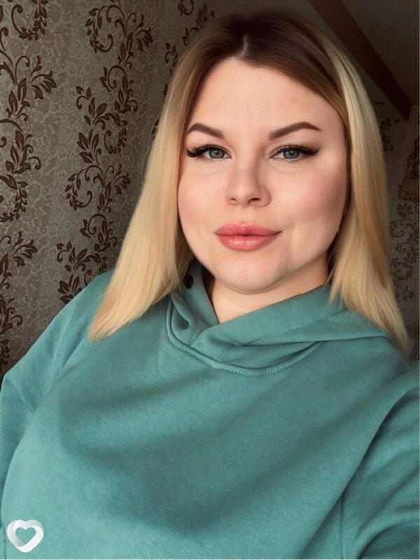 Елена, 29, Камышине — анкета №3631513
