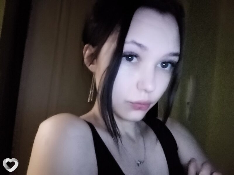 Аня, 18, Кирове — анкета №3631747