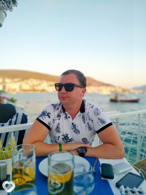 Roman, 32, Днепр — анкета №3631671
