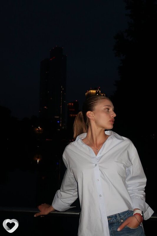 Полина, 20, Самаре — анкета №3632397
