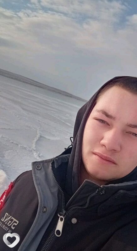 Сергей, 23, Абакане — анкета №3632934