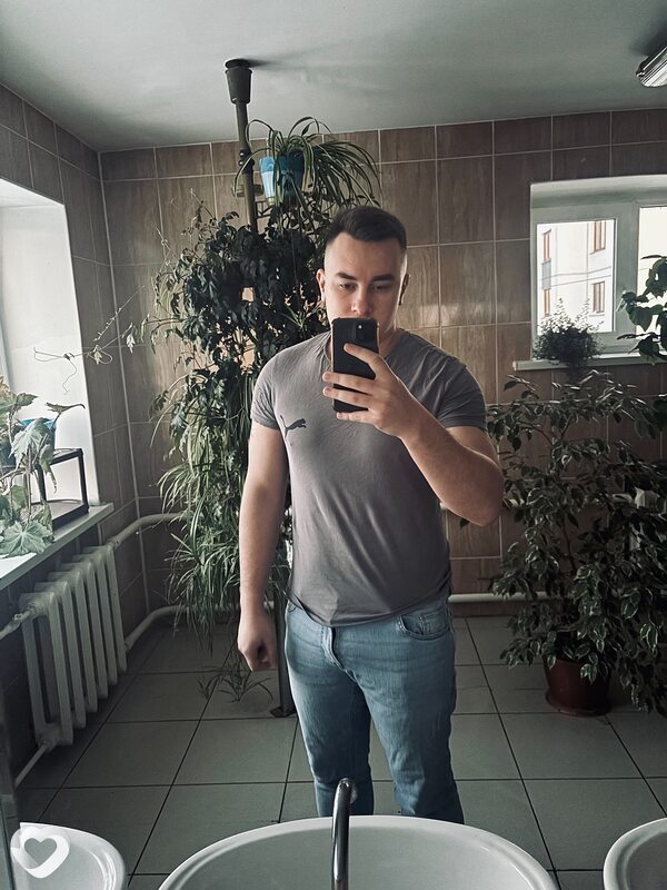 Артем, 26, Минске — анкета №3632968