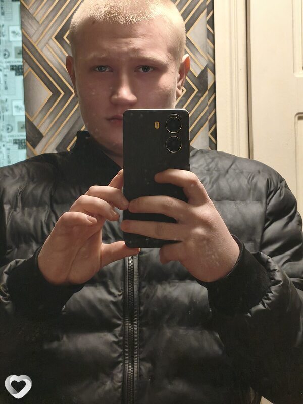 Александр, 19, Благовещенске — анкета №3633732