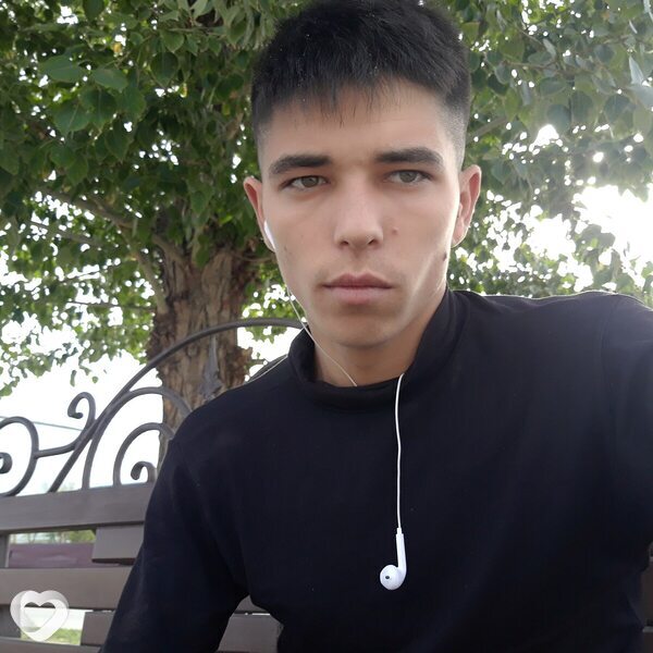Максим, 25, Семей — анкета №3634410