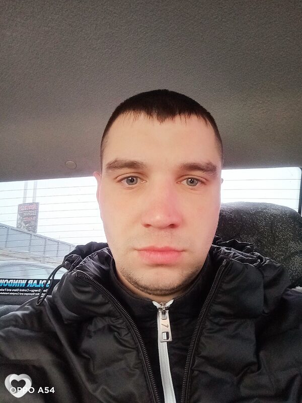 Александр, 30, Омске — анкета №3634324