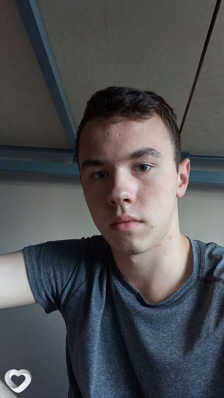 Антон, 20, Пензе — анкета №3634658