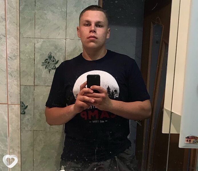 Анатолий, 25, Калуге — анкета №3635248