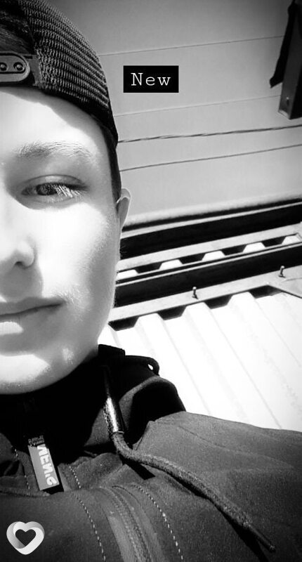 Данил, 21, Омске — анкета №3635571