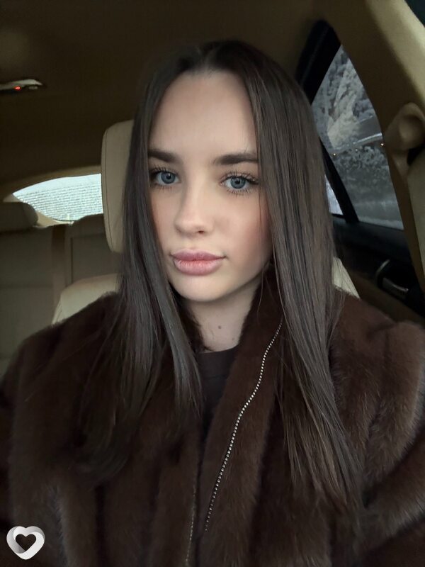 Амелия, 18, Санкт-Петербурге — анкета №3636396