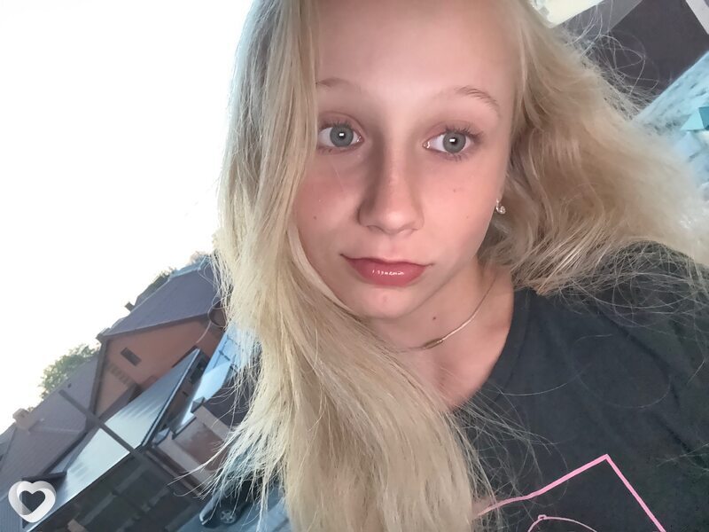 Милана, 25, Батайске — анкета №3636239