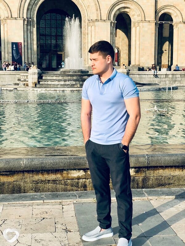 Эдик, 24, Новороссийске — анкета №3636773