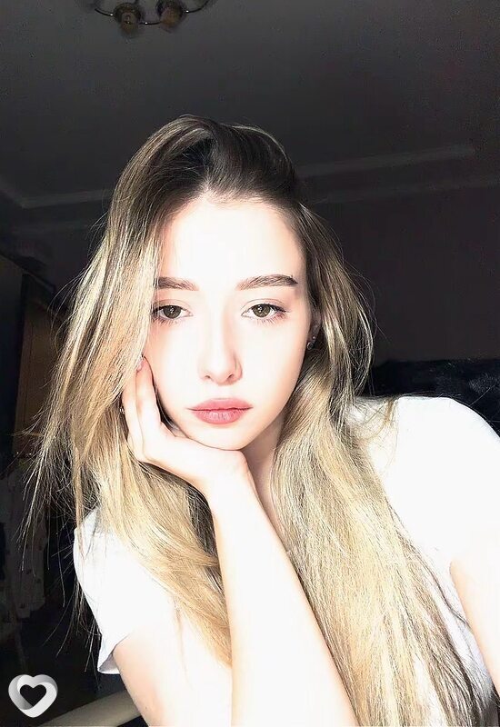 Елизавета, 21, Ростове-на-Дону — анкета №3637244