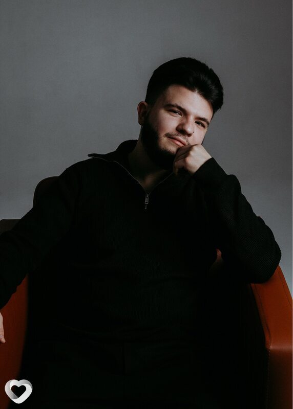 Денис, 24, Саратове — анкета №3637086