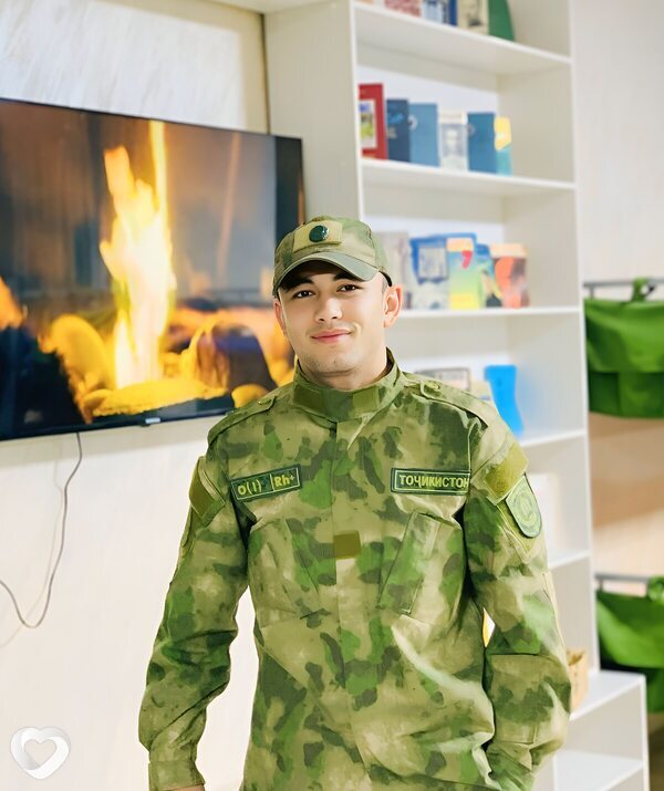 Исмоил, 22, Новосибирске — анкета №3637632