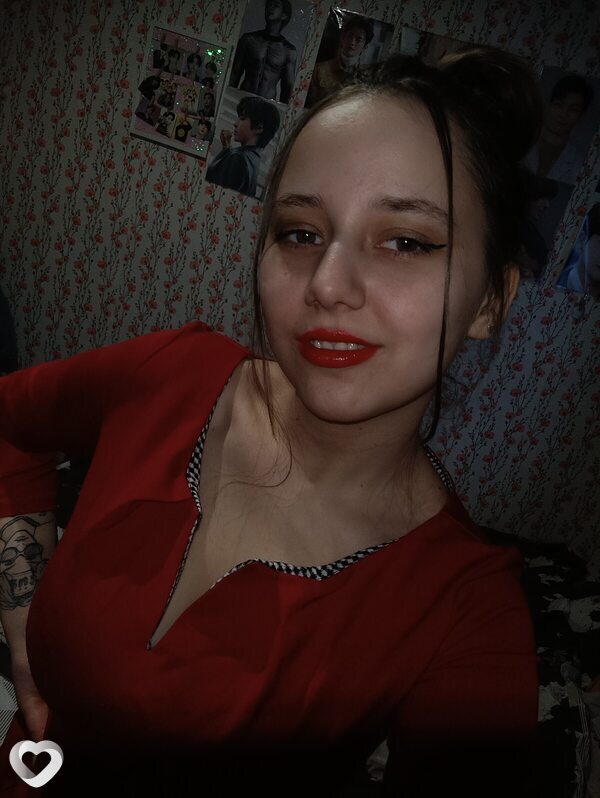 Альбина, 21, Новокузнецке — анкета №3637852