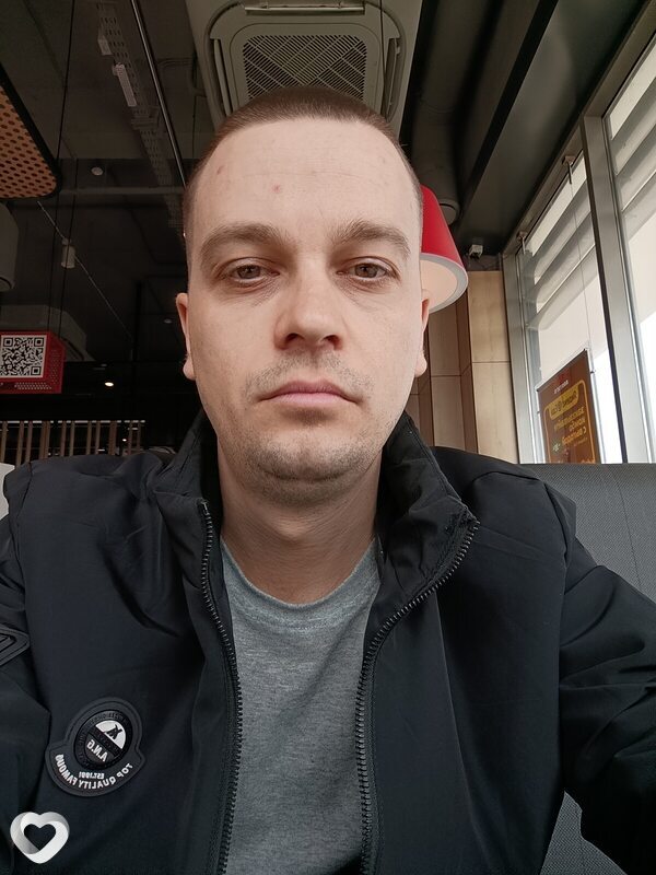 Виктор, 35, Артеме — анкета №3637924
