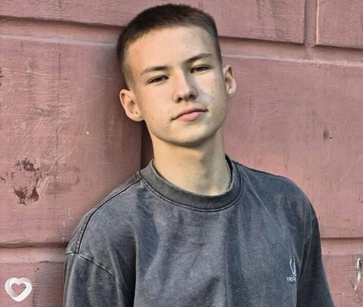 Николай, 19, Барнауле — анкета №3638030