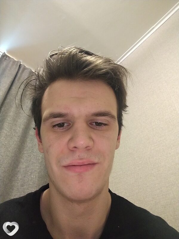 Андрей, 20, Нягани — анкета №3638357