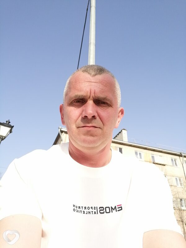 Дмитрий, Остров