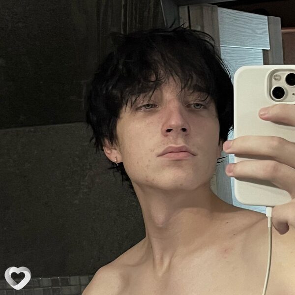 Александр, 21, Твери — анкета №3638877