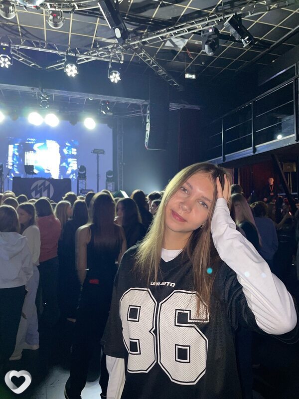 Анастасия, 18, Архангельске — анкета №3639405