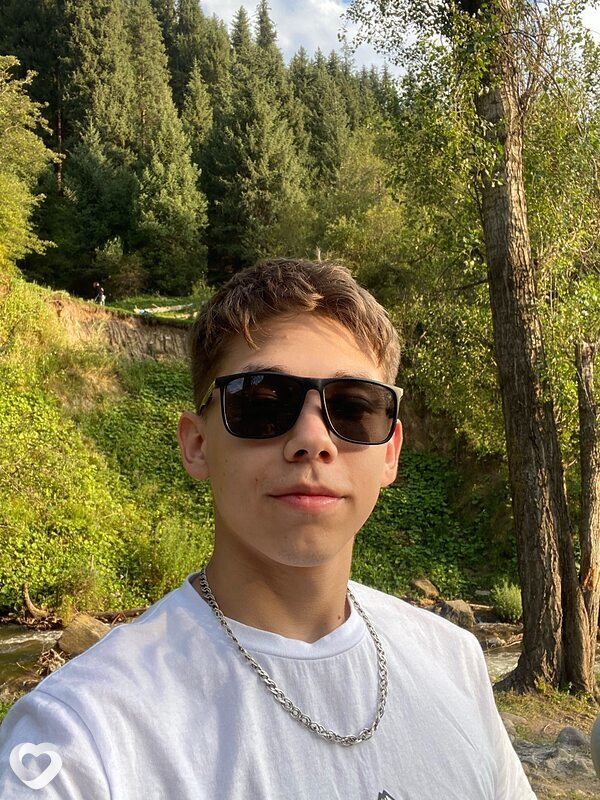 Азамат, 22, Алматы — анкета №3639500