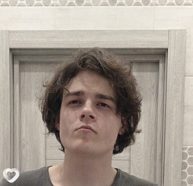 Илья, 23, Москве — анкета №3640110