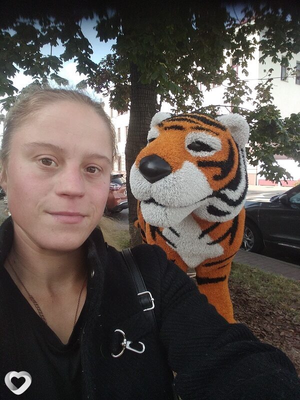 Аня, 27, Витебске — анкета №3641047