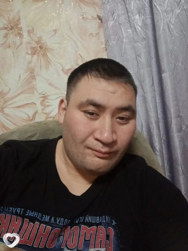 Рустам, 32, Омске — анкета №3641255