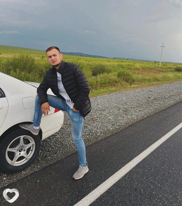 Artem, 28, Белове — анкета №3642037