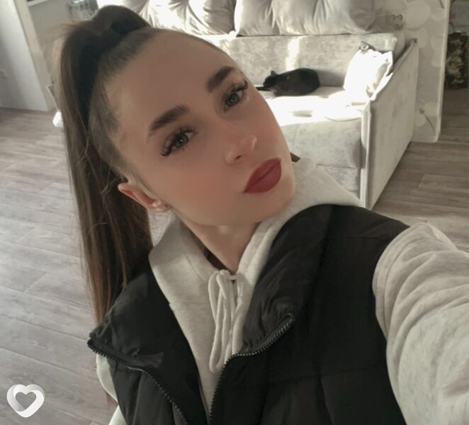 Aнна, 20, Омске — анкета №3642261