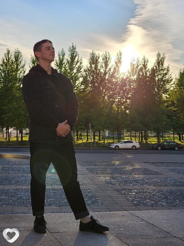 Григогригорий, 18, Санкт-Петербурге — анкета №3642596