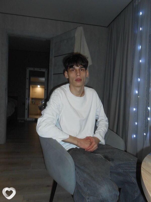 Artem, 20, Могилев — анкета №3642664