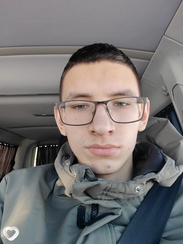 Иван, 19, Смолевичах — анкета №3643173