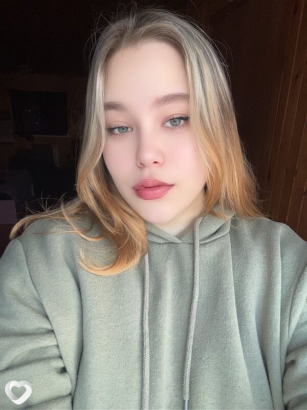 Виктория, 23, Екатеринбурге — анкета №3644704