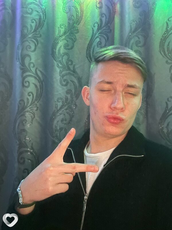 Матвей, 20, Красноярске — анкета №3644498
