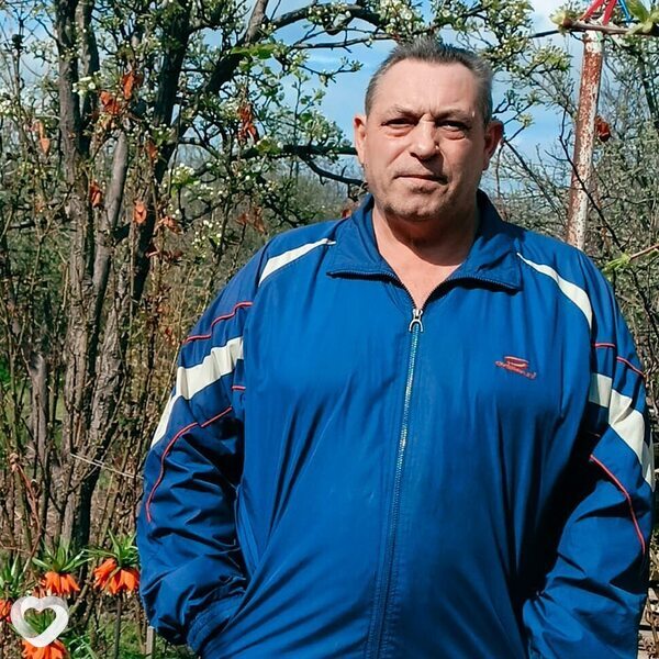 Виктор, Светлоград