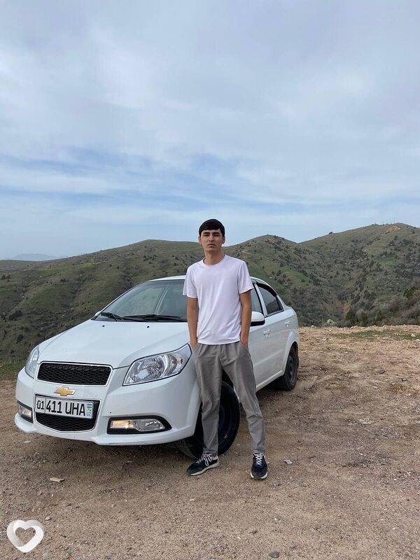 Бобур, 21, Ташкент — анкета №3644725