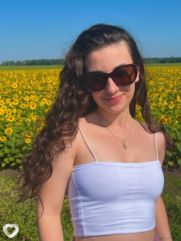 Полина, 22, Челябинске — анкета №3645034