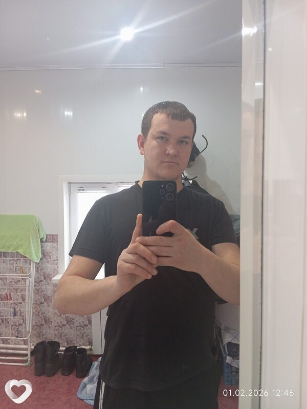 Artem, 27, Самаре — анкета №3644778
