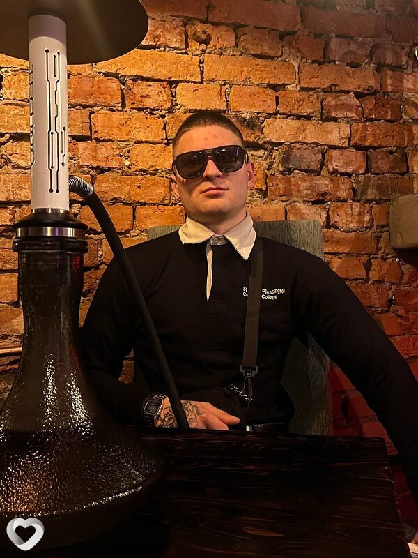 Артем, 21, Слуцке — анкета №3645567