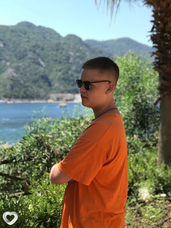 Макс, 21, Перми — анкета №3645413